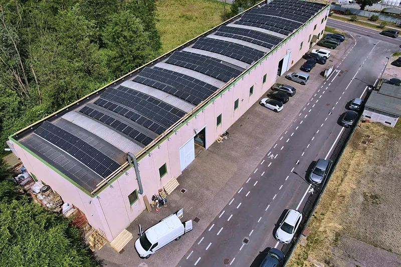 Capannone in zona industriale